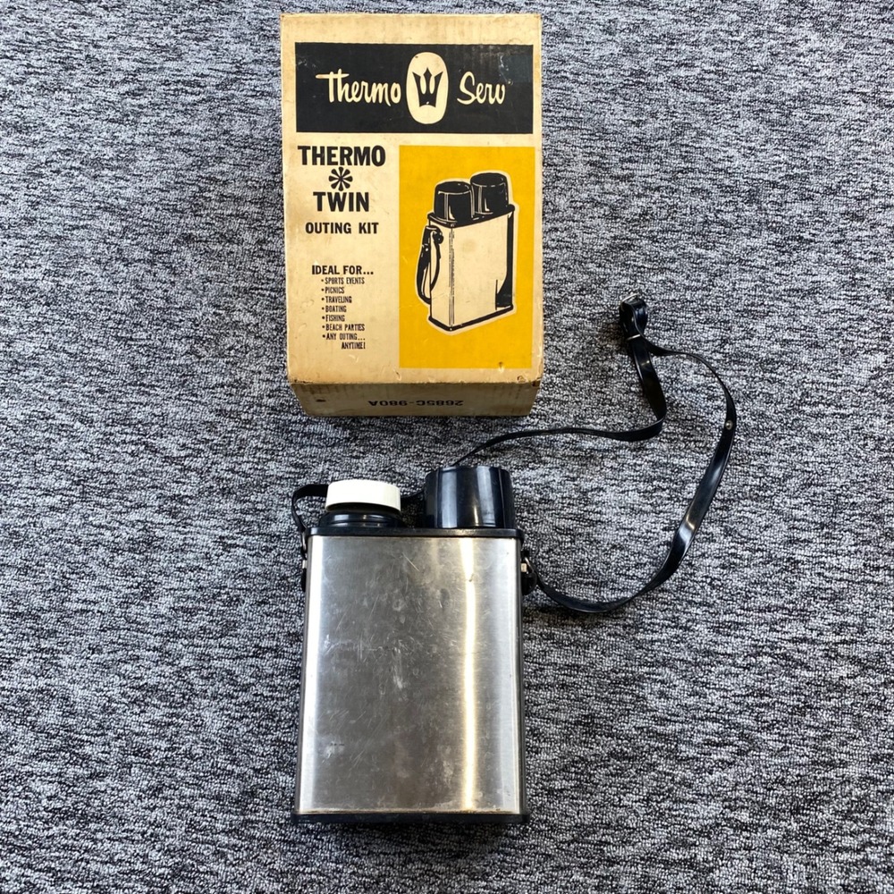 Vintage Thermo Serv Thermo Twin Outing Kit 1049 Stainless Steel Vacuum Bottles